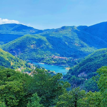 Hotel Palazzo Del Doma - Lake Vagli Vagli di Sotto Extérieur photo