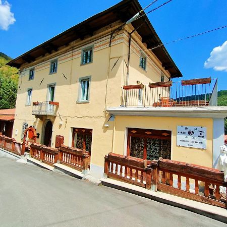 Hotel Palazzo Del Doma - Lake Vagli Vagli di Sotto Extérieur photo