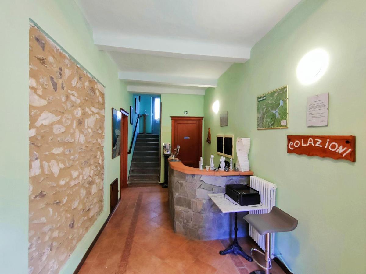 Hotel Palazzo Del Doma - Lake Vagli Vagli di Sotto Extérieur photo